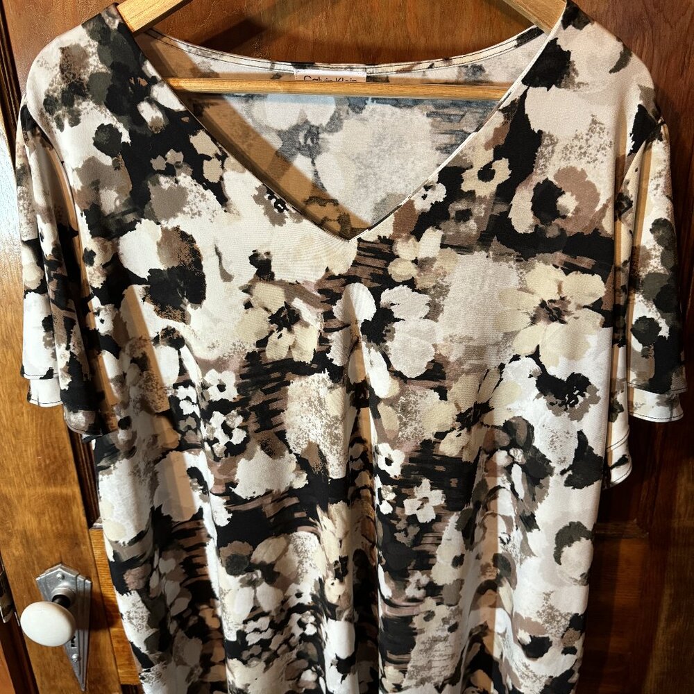 Calvin Klein Women's Top, Plus 2X